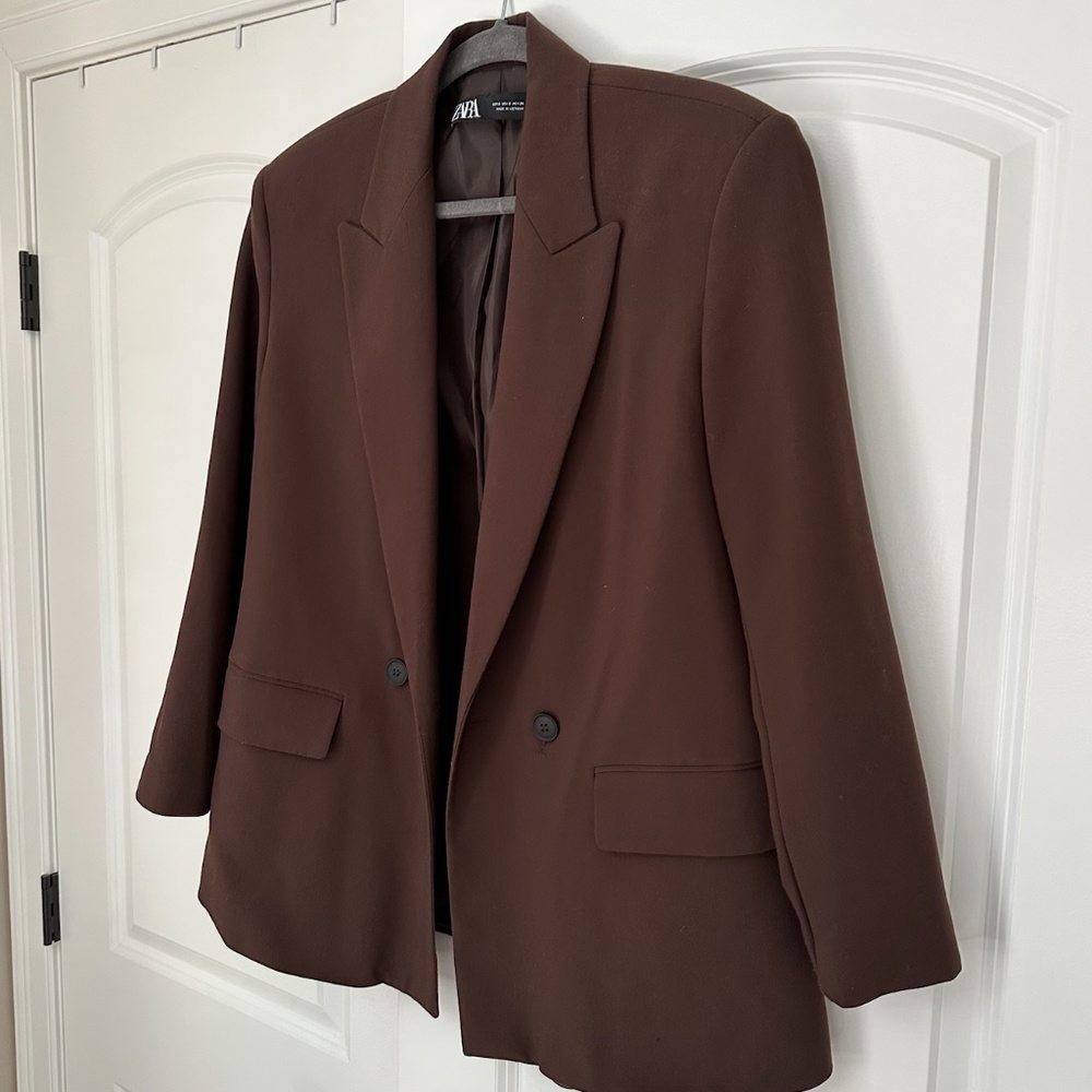 Zara: Structured Boyfriend Blazer